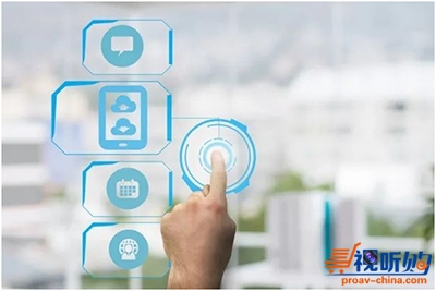 男子朱某与朋友在KTV喝酒唱歌