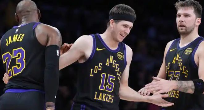 湖人火箭季后赛首轮相遇概率飙升 西部排名争夺